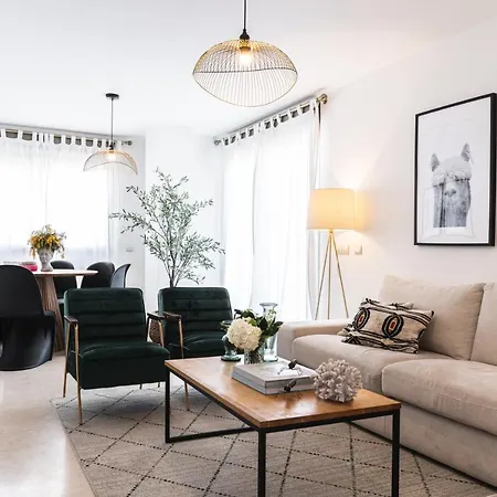 Pacificio Beachfront Apartment